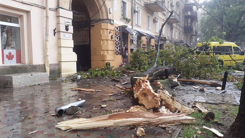 Одесситка после урагана перенесла три операции 