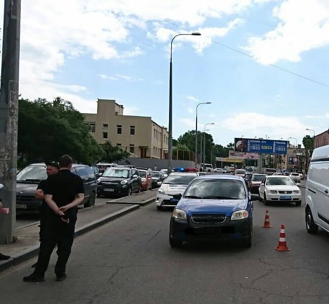 На Балковской пешеход попал под колеса легковушки