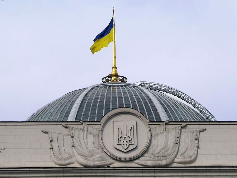 В Украине официально запретили георгиевскую ленту, одесские нардепы идею не поддержали