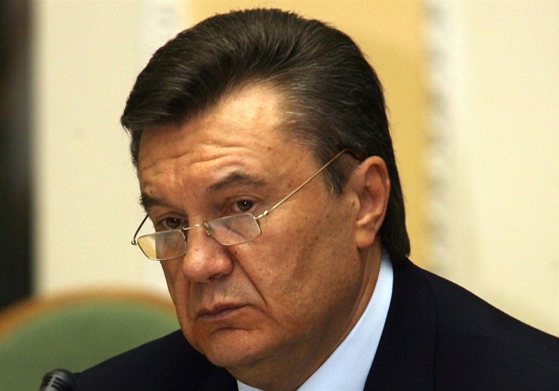 Янукович призвал провести референдум о статусе каждого региона Украины