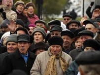 На Думской площади в Одессе собрались сотни митингующих