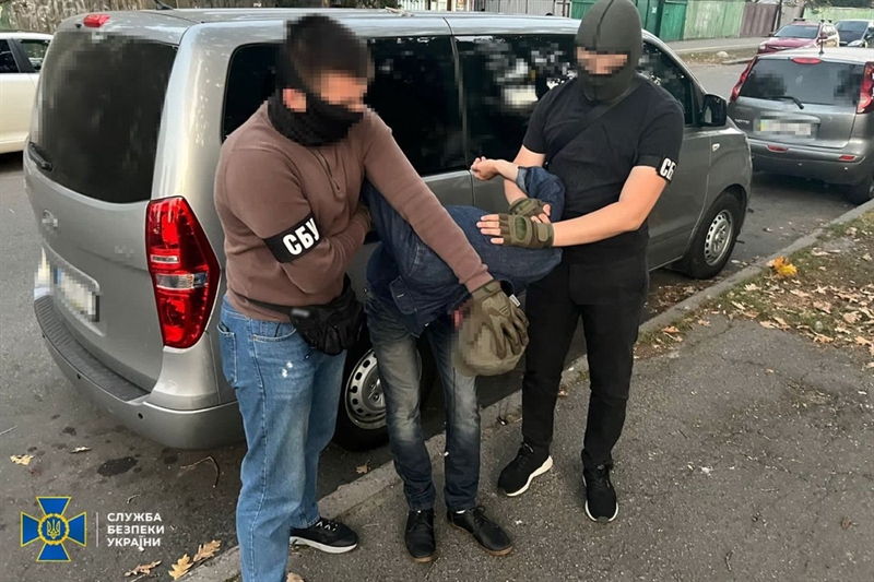  У Києві затримано агента фсб, що мав вступити до школи «Армії дронів» аби шпигувати за ЗСУ