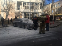 В Одессе горел автомобиль