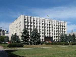 Чиновникам Одесского облсовета поднимут на 20% зарплаты