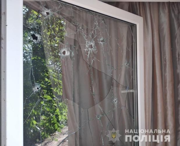 В Беляевском районе во двор пенсионерки бросили гранату