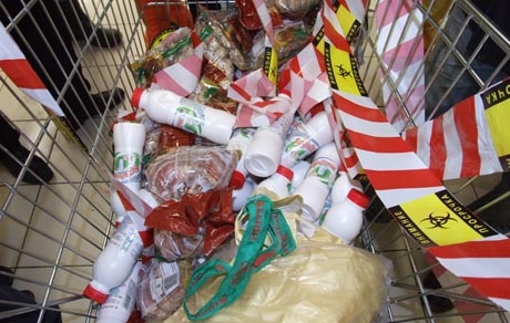 СЭС просит одесситов ограничить прием опасных продуктов - инфекционки переполнены
