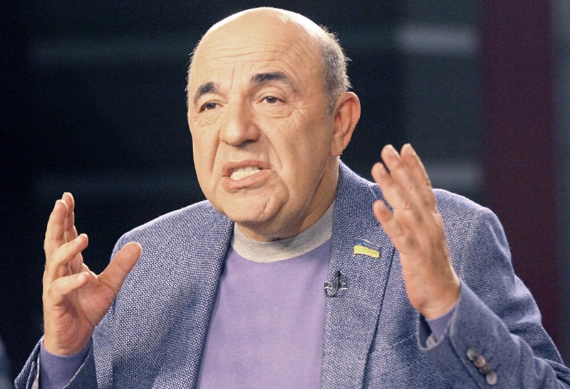 Из-за набранных властью кредитов мы должны за 2 года отдать 12 миллиардов долларов