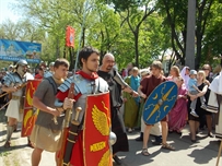 В одесском парке повторили трагические события страстной пятницы ФОТО ВИДЕО