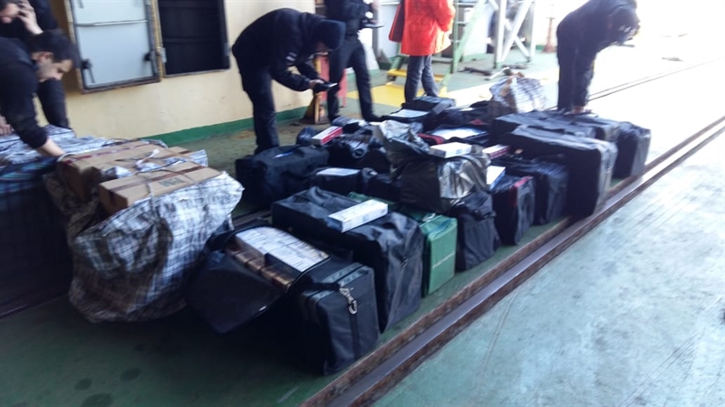   В Черноморском МП обнаружили контрабанду  более 20 тысяч пачек сигарет 