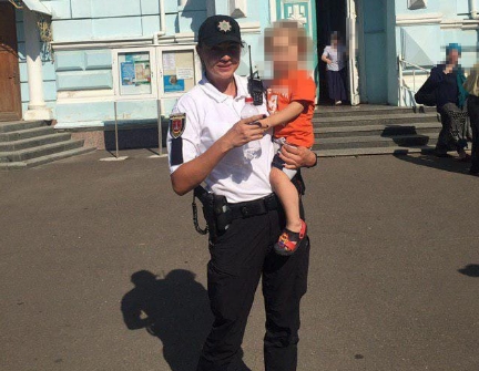 В Одессе на кладбище нашли 2-летнего мальчика