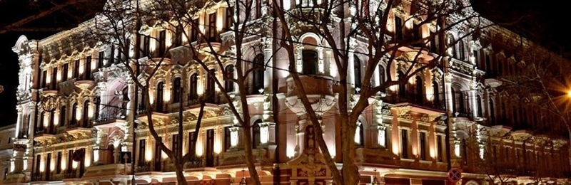 На исторических домах в центре Одессы установят вечернюю подсветку