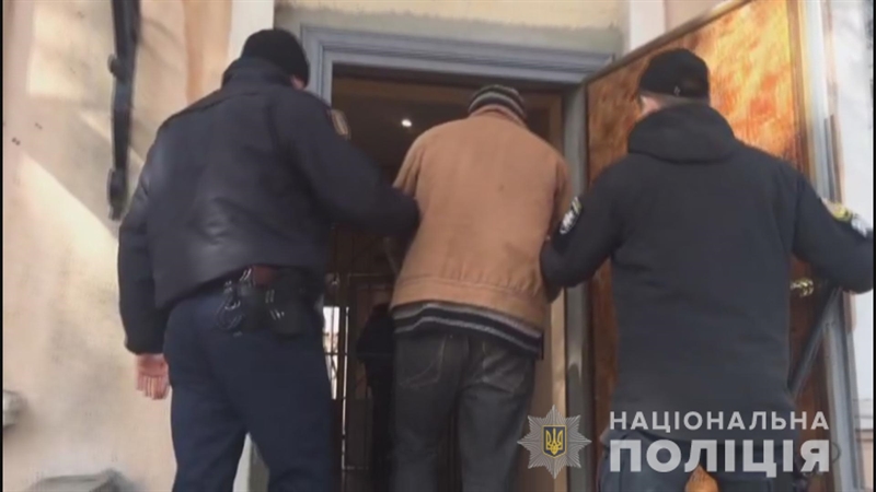 В Балте мужчина задушил сожительницу за то, что она хотела его бросить