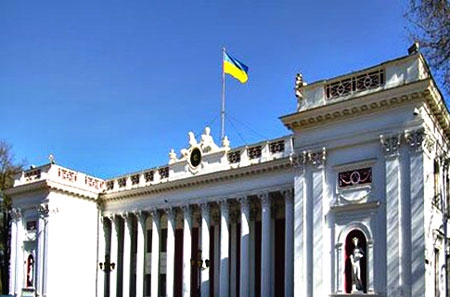 Все участки для голосования в Одессе открылись вовремя, - мэрия