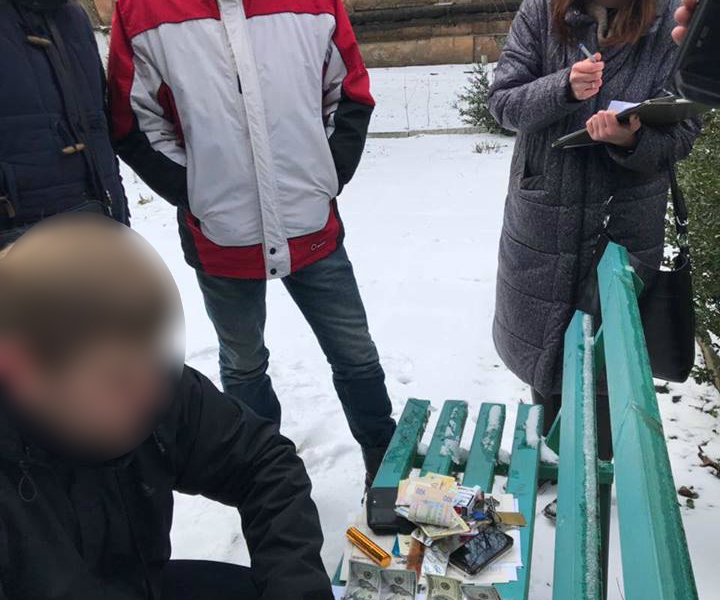 В Одессе  СБУ разоблачила на взятке врача-эксперта