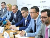 Нардепы требуют уволить начальников одесской таможни и фискальной службы 