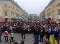 Одесситы собрались на митинг против вторжения российских войск в Украину ФОТО ОБНОВЛЕНО 16.51