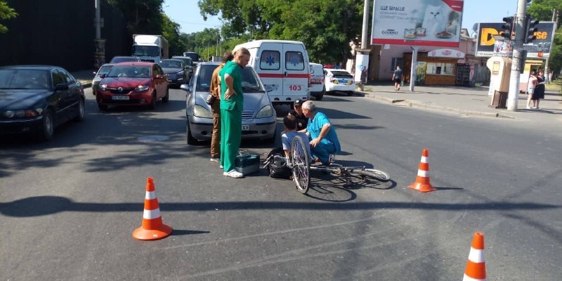 В Одессе не пешеходном переходе сбили мужчину