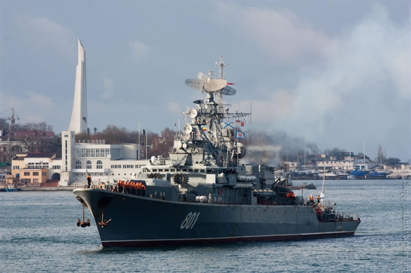 Российские корабли регулярно приближаются к одесским берегам, - ВМС Украины