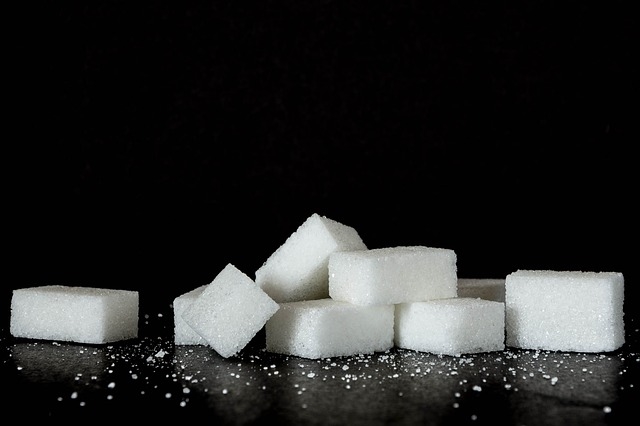 Производство сахара в Украине упало вдвое