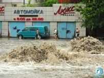 Под Одессой начался потоп. Затапливает жилые дома