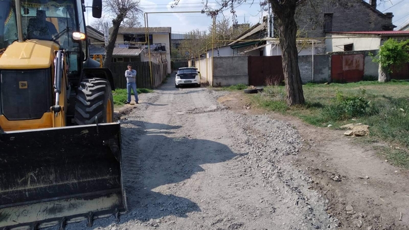 На территории Сахарного поселка проводится капитальный ремонт ул. Химической