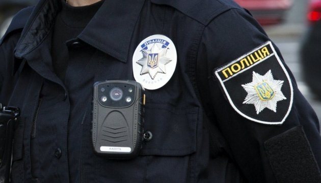 В Подольском районе двое мужчин украли 100 аккумуляторов из частного дома