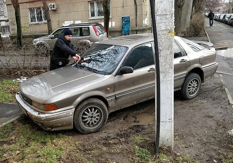 За неполную неделю нарушителей парковки в Одессе оштрафовали на 1,3 миллиона гривен 