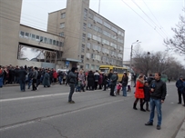 Мэр Одессы занялся перекрестком, где недавно погибла молодая девушка