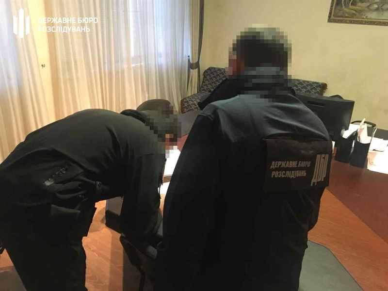 Патрульного из Одесской области подозревают в вымогательстве взятки у иностранца