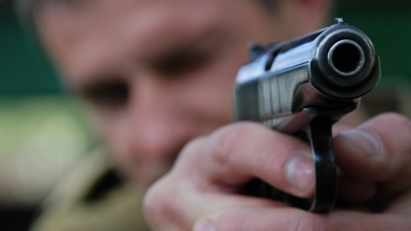 В Одессе задержали хулиганов с оружием