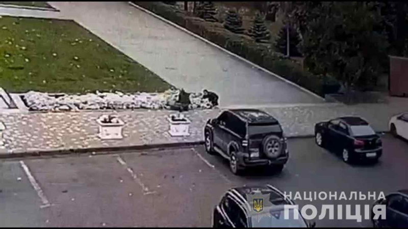 В Одессе лже-коммунальщики украли кусты цинерарии на Аллее Славы