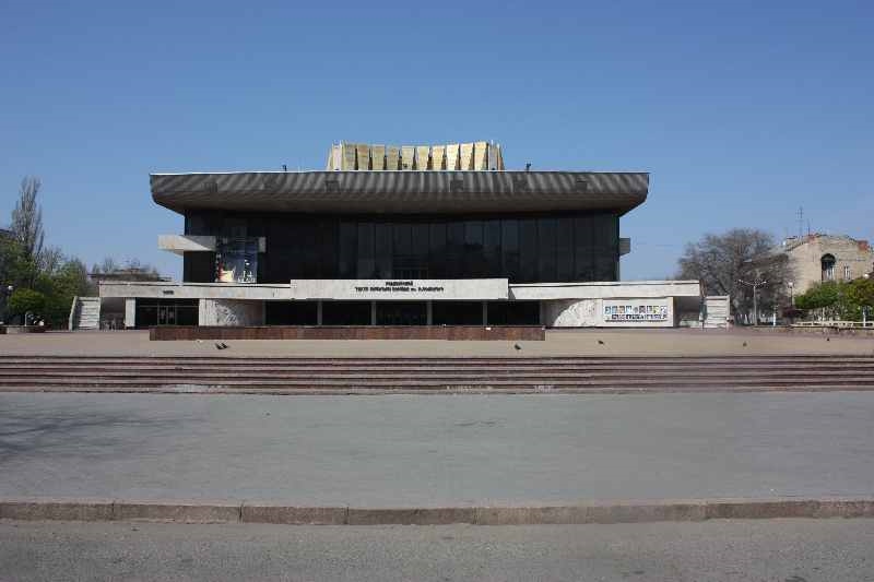 Стройка высотки возле Музкомедии: мэрия пошла навстречу частникам