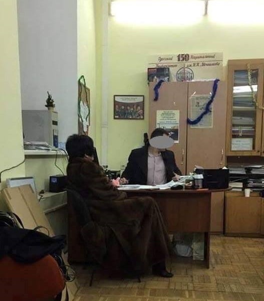 Завкафедрой одесского вуза подозревают в коррупции 