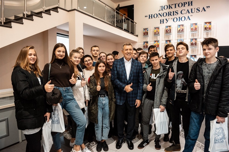День открытых дверей в Одесской Юракадемии: будущие студенты ознакомились с перспективными направлениями обучения