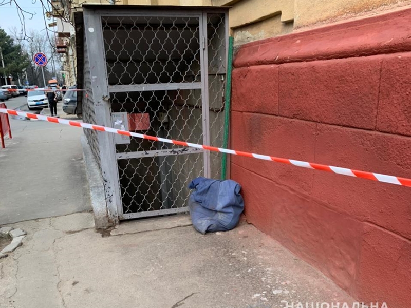 В Одессе возле школы нашли мертвую женщину в мешке