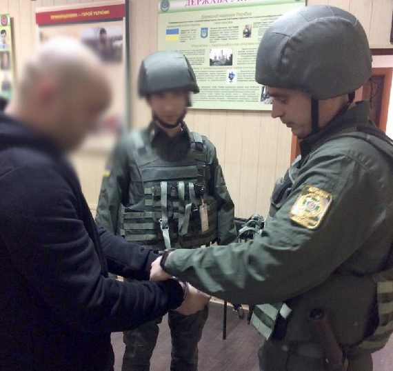 В одесском аэропорту задержали армянина