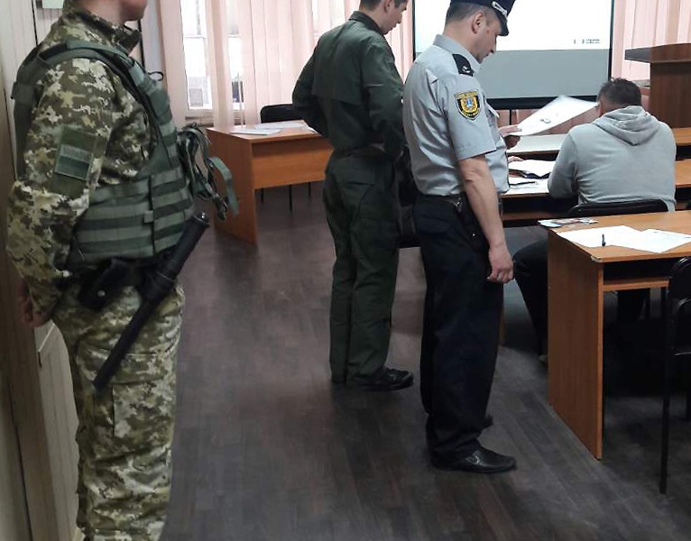 Россиянина и грузина задержали пограничники в Одессе и Черноморске