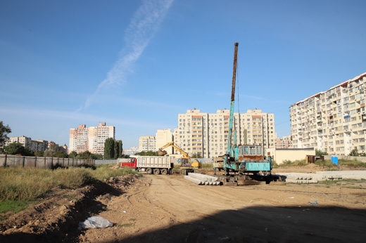 На поселке Котовского строят новую школу