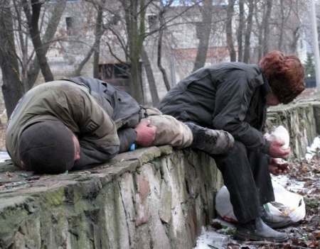 Больница в Одесской области приютила бездомных