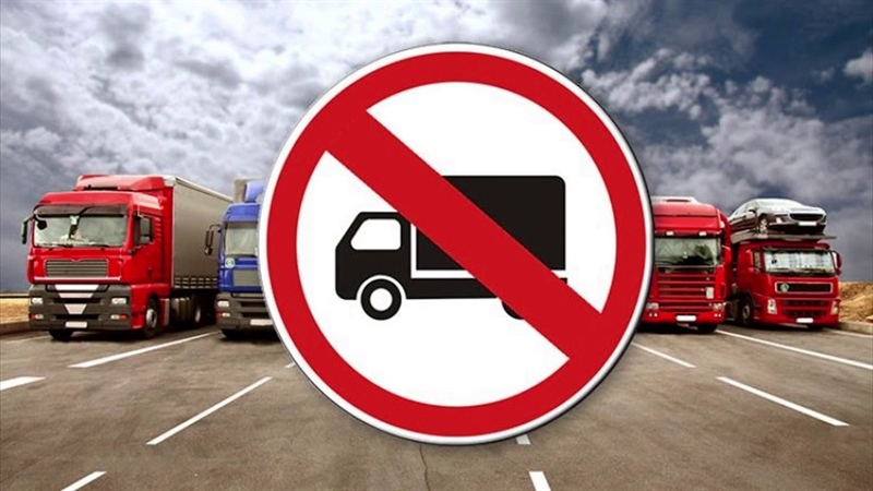 На дороге Одесса-Черноморск  запретили ездить грузовикам