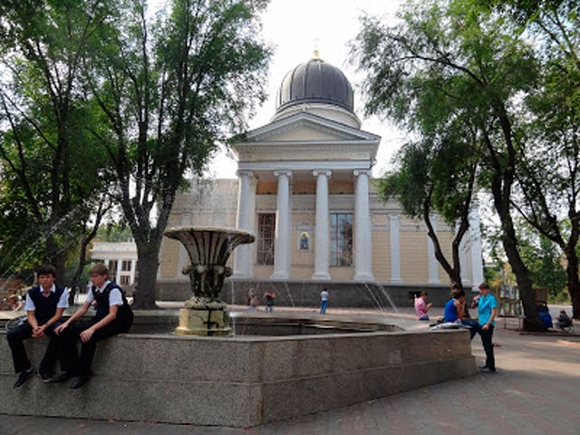 В Одессе заработал очередной фонтан