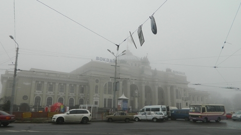 Туман стал стихийным бедствием на одесских дорогах ФОТО