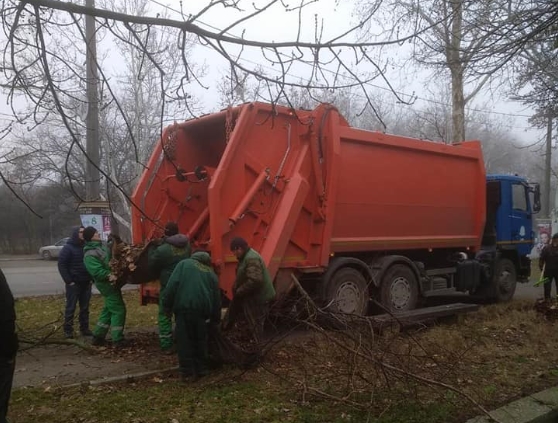   В Одессе благоустраивают "Олимпийский" сквер
