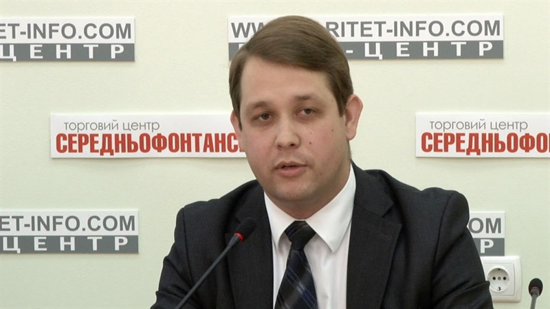 Накануне выборов мэра теризбирком в Одессе начал закрываться от общественности