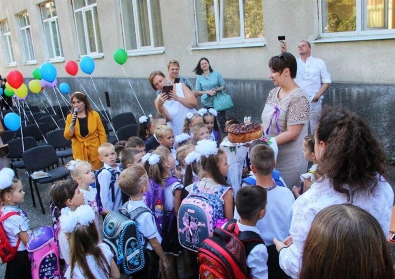 Сегодня в учреждениях образования Одессы стартовал новый 2021-2022 учебный год