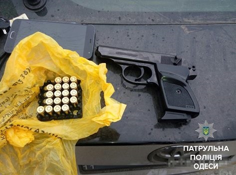 Одесские патрульные задержали двух подозреваемых в стрельбе