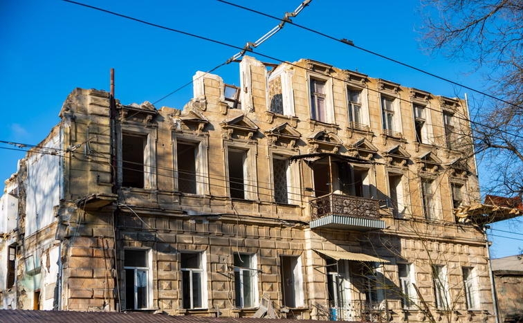В Одессе сносят очередное историческое здание