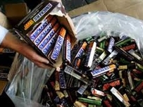 Одесситы больше не увидят на прилавках «Snickers» и «Twix»