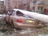 Пьяный одесский автомобилист обесточил полгорода и чудом выжил ФОТО