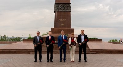 В 75-ю годовщину Великой Победы Украинская морская партия Сергея Кивалова почтила память героев